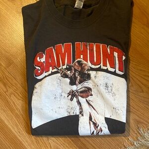 Sam Hunt T-shirt size S